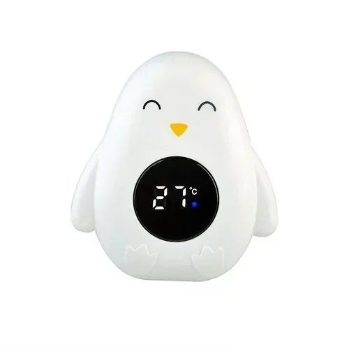 Accurate digital floating bath thermometer, ensures optimal water temperature for baby's bath.