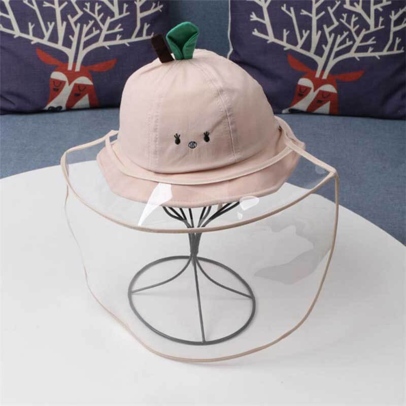 Girl wearing a white children's protective fisherman hat, baby outdoor essential