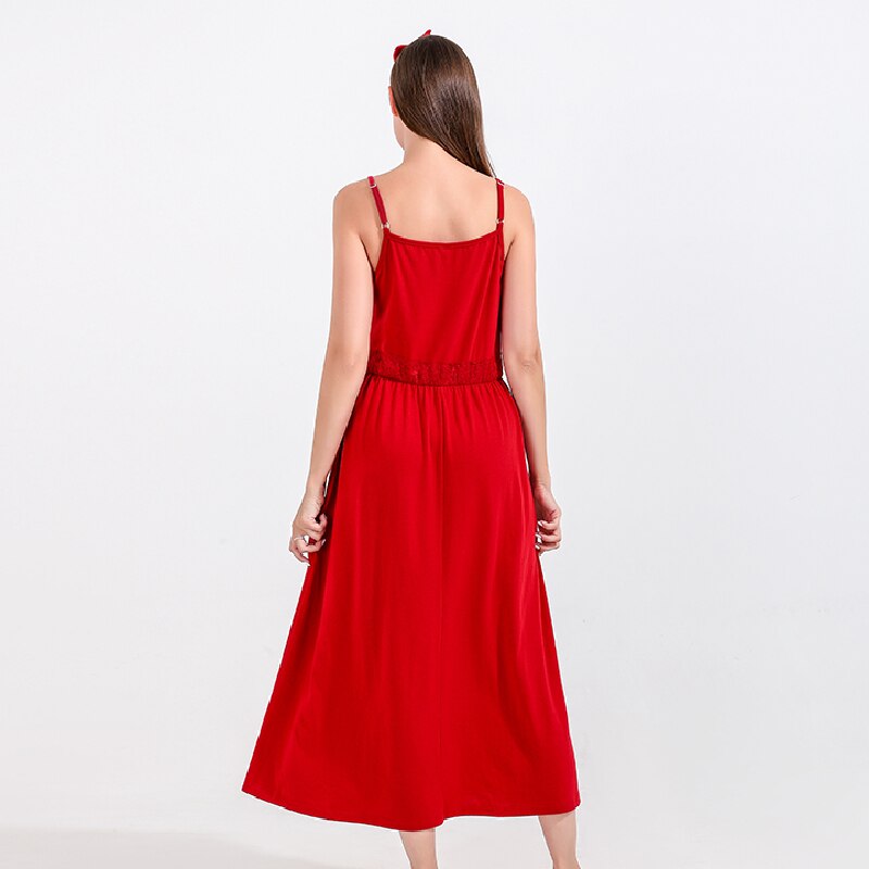 Elegant matching red strapless dresses in cotton for mom and baby girl, suitable for beach or summer.