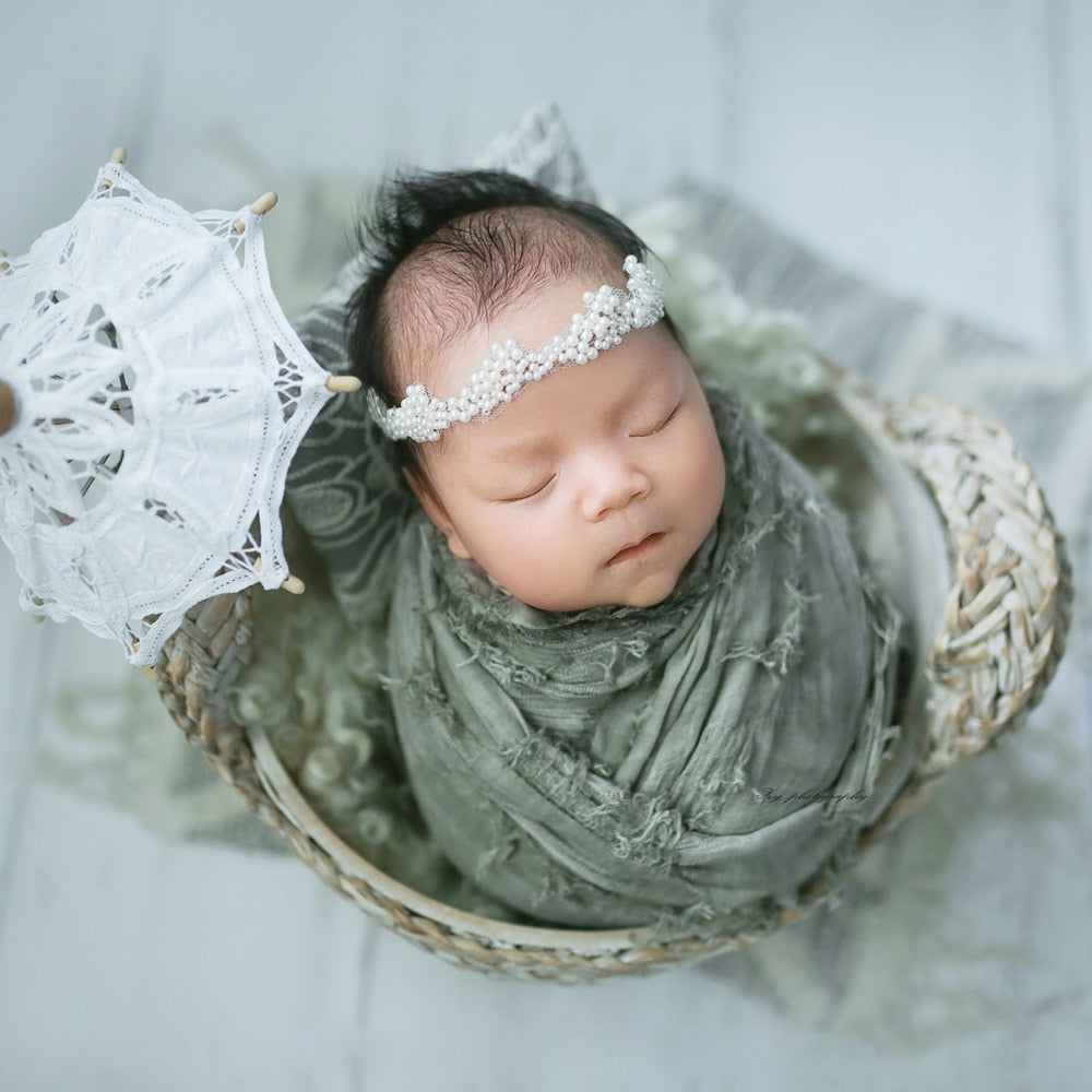 Baby swaddle blanket wrap, a thoughtful newborn gift for tranquil sleep