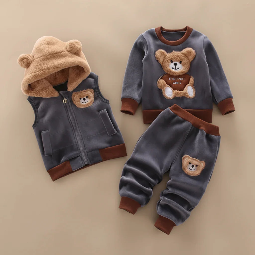 Autumn outfit: Toddler bear print fleece set, perfect for active babies