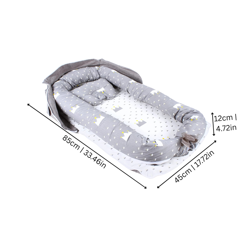 Portable baby travel crib, foldable design for easy transport, breathable mesh promotes safe sleep for infants.