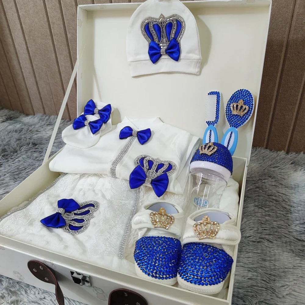 10-piece luxury infant baby gift set in blue with sleepsuit, bodysuit, hat, scratch mittens, booties, bib, blankets for newborn boy