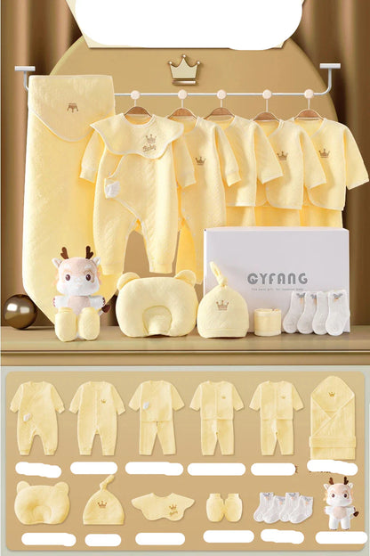 Pure cotton newborn baby clothes set (15 pieces) for 0-3 months, designed for comfort and ease.