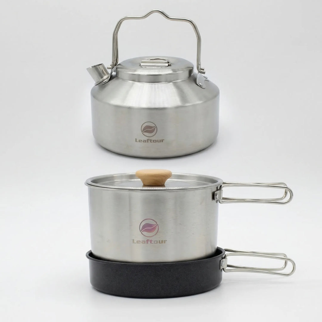 Lightweight 3-piece backpacking cook set for easy outdoor meals. Nonstick surface, compact design for campers.