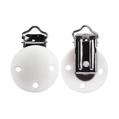 Stylish and safe: 5-pack BPA-free silicone round pacifier clips for baby's everyday use.