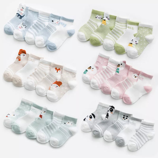 5 pairs of white cotton blend mesh infant baby socks for newborns, soft and breathable