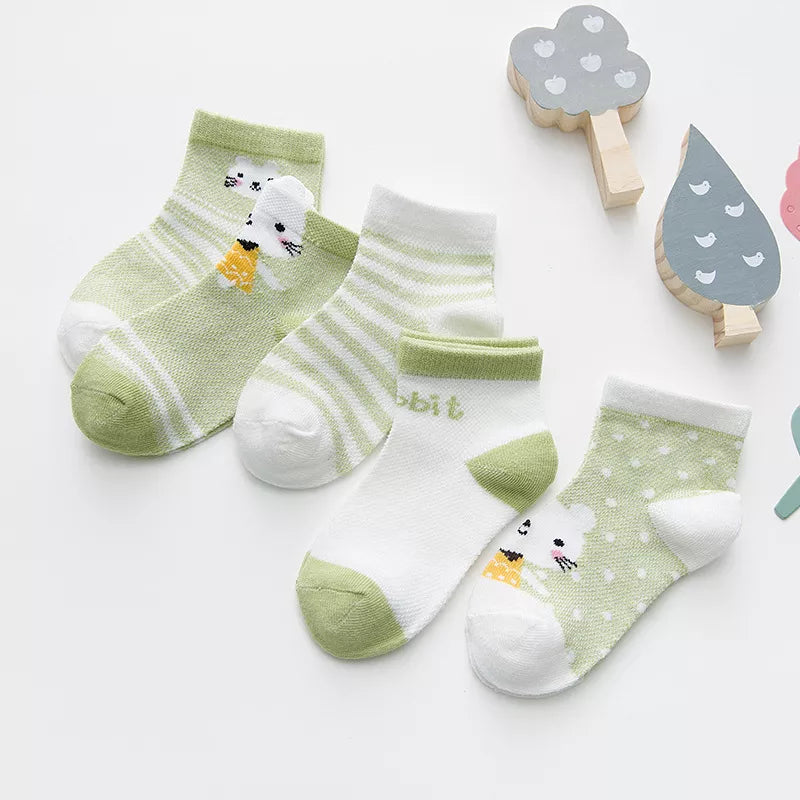 Soft everyday baby socks, 5 pairs of white cotton mesh for infants and toddlers