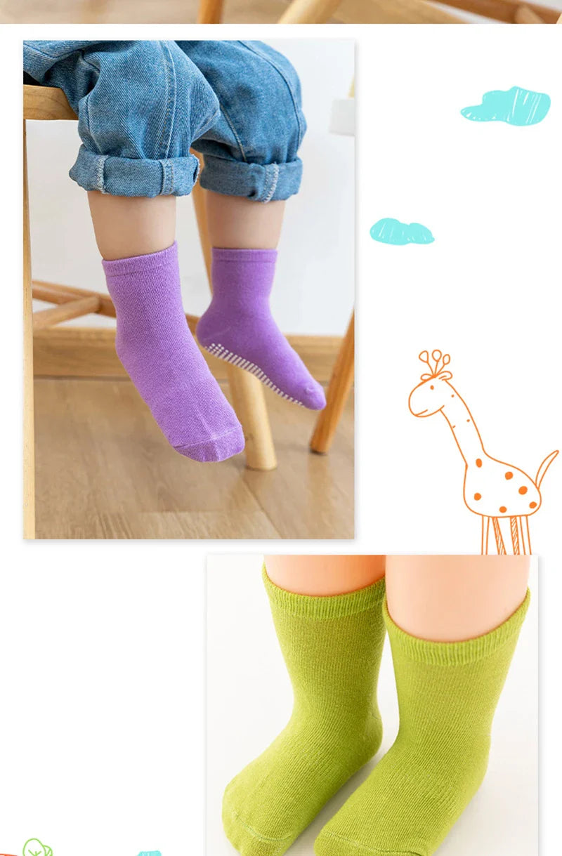 Kids anti-slip cotton socks with reinforced toe and heel, durable for active toddler play non-skid