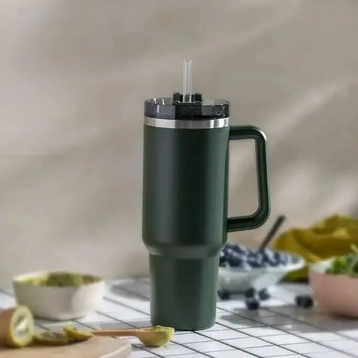 Complete 7-piece set of reusable Tritan straws & cleaning brush. Durable replacement accessories for tumblers, BPA-free.