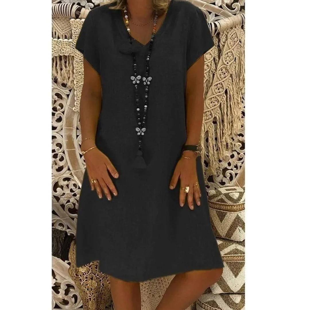 Comfortable women's casual sundress for summer, ideal for warm weather and everyday style.