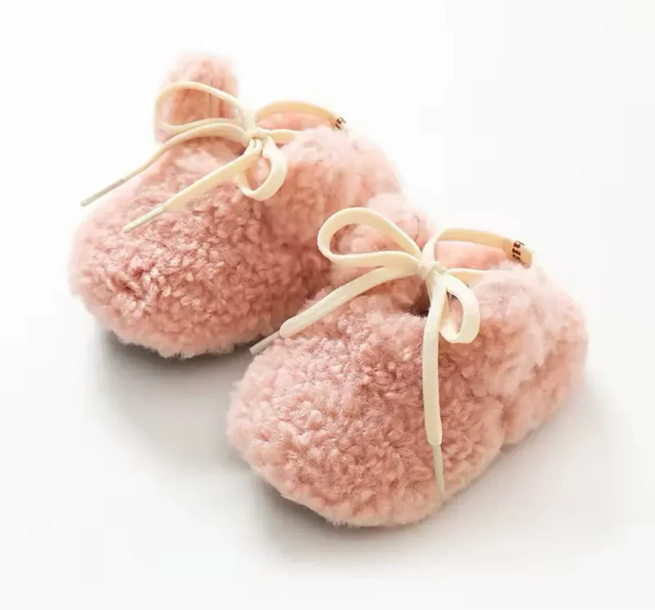 Adorable baby animal non-slip booties, perfect for cozy infant footwear and first steps.