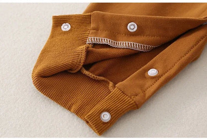 Cute bear ear hooded jumpsuit, a warm and comfortable cotton outfit for baby and toddler