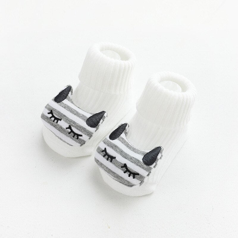 Assorted cartoon non-slip cotton baby socks, colorful and comfortable