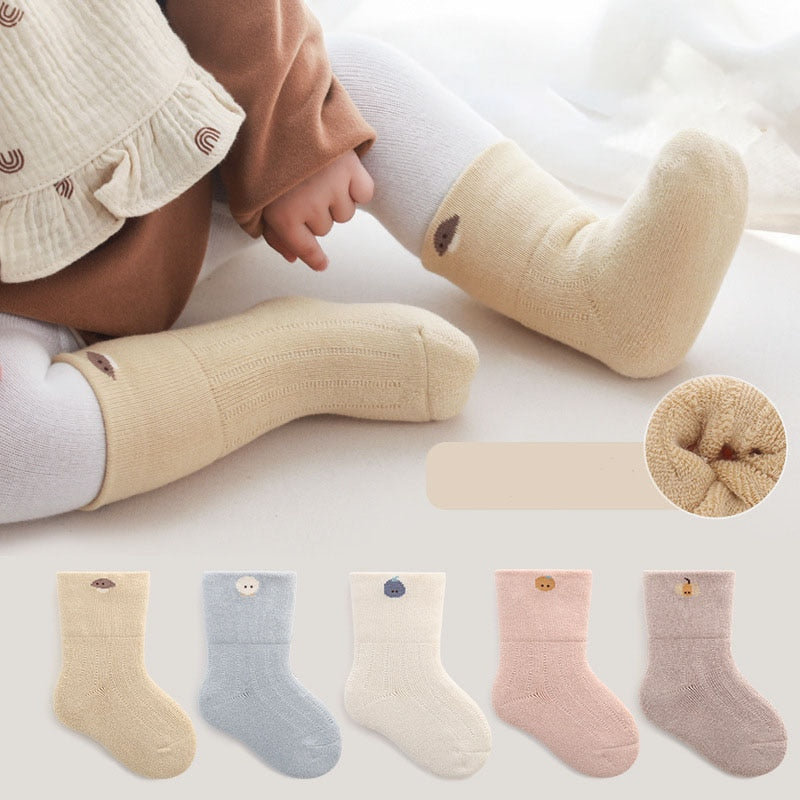 Adorable baby cartoon thick socks in a pack for toddlers and infants, soft cotton apparel