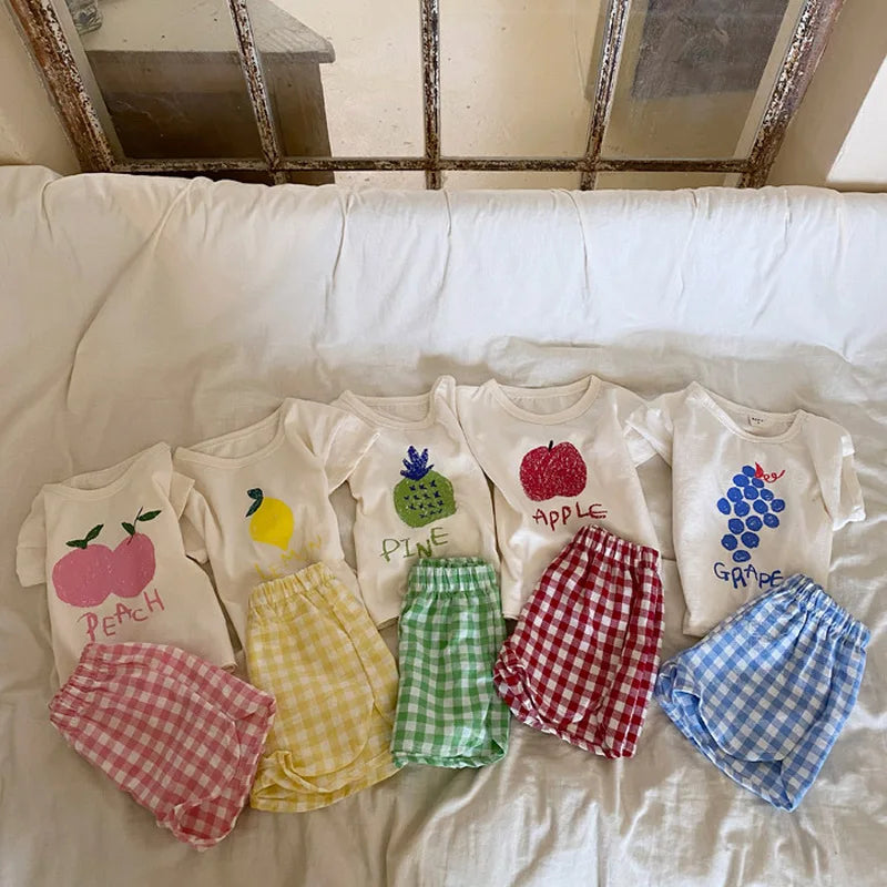Comfortable infant sleepwear: blue sleeveless cotton pajama set with cute animal graphic