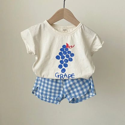 Pink and yellow baby cotton sleeveless pajamas with a joyful cartoon flower, summer clothing
