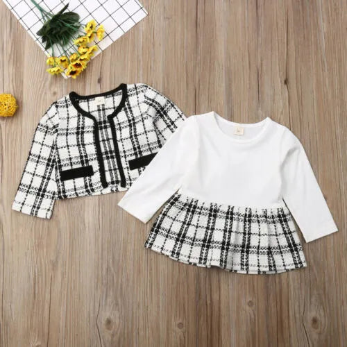 Infant girl s black tutu dress with a soft cotton blend lining, party-ready fashion