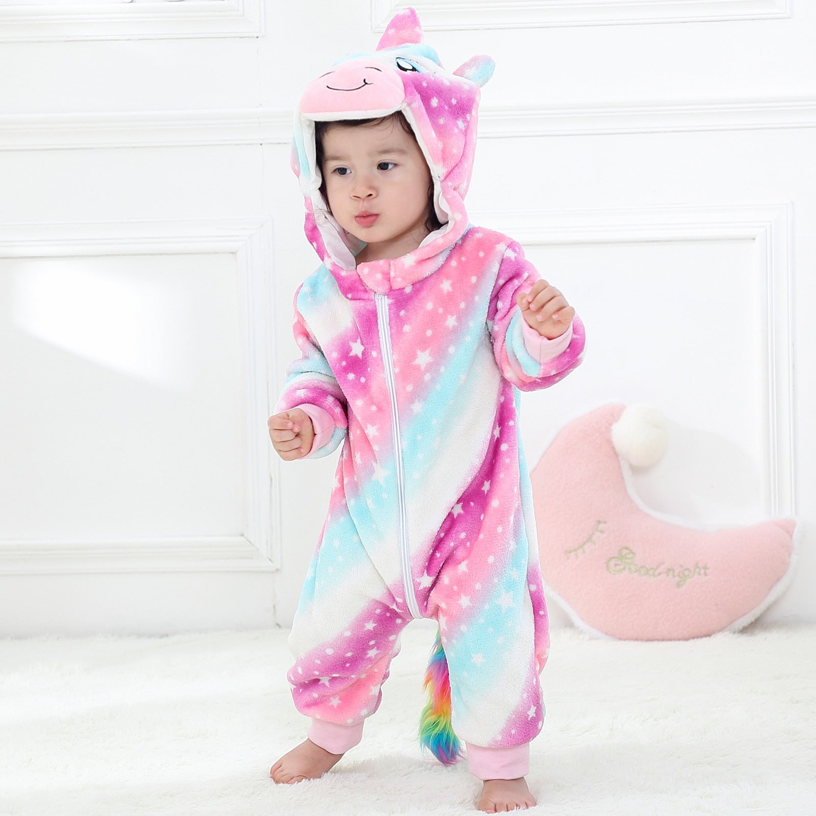 Unisex baby unicorn jumpsuit with horn and ears, plush romper for infant sleep and play