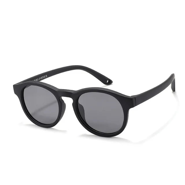 Chart illustrating UV400 protection offered by baby sunglasses, demonstrating full spectrum UV defense.