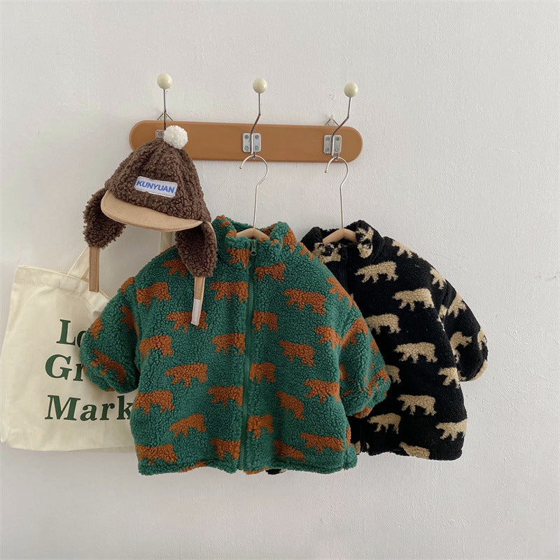Stylish fall fashion: bear print fleece vest for kids, soft and easy to layer