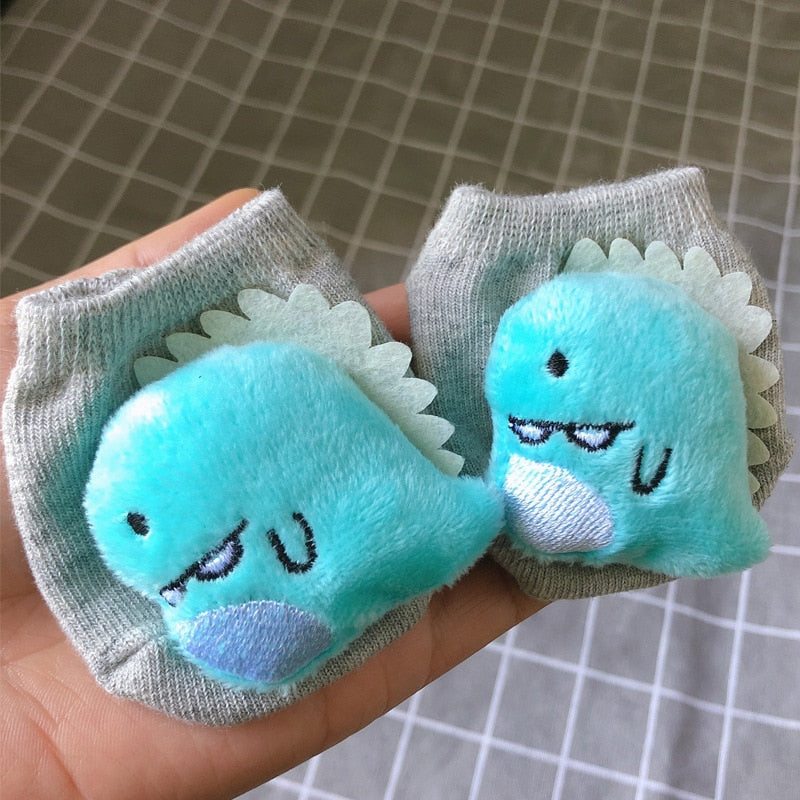 Soft cotton anti-slip newborn baby socks featuring a playful fox, ideal infant footwear