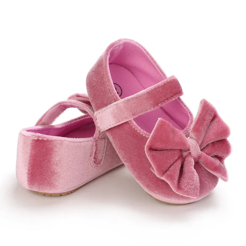 Red baby girl bow flat shoes, anti-slip cotton for infant first walkers, comfy baby fashion