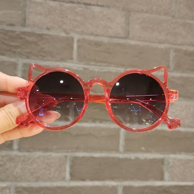 Girls' fashionable cartoon cat eye sunglasses in blue, toddler eyewear, UV protection, children fashion
