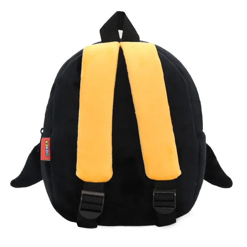 Smiling bear plush backpack for boys, cozy and fun, great for carrying small toys.