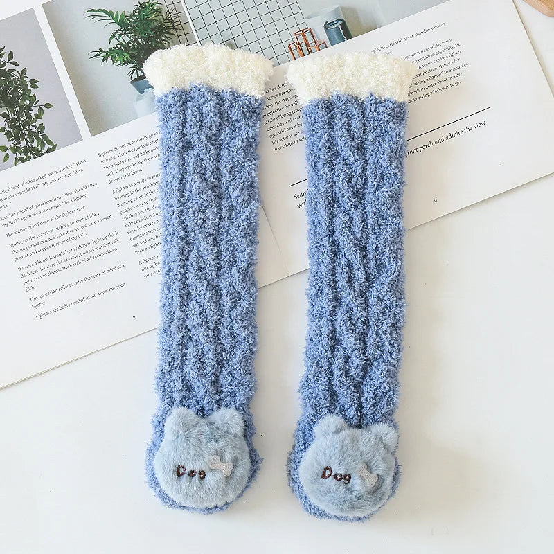 Bright 'Yellow Duck' animal leg warmers for babies, ideal for chilly days