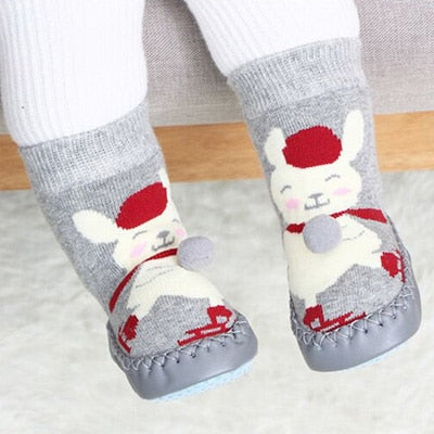 Cozy anti-slip newborn essentials, animal themed with flexible rubber soles for comfort
