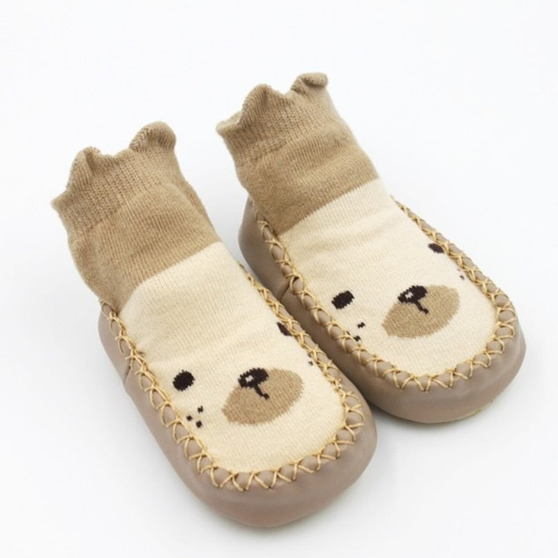 Blue bear anti-slip baby footwear with comfortable cotton and sturdy rubber soles