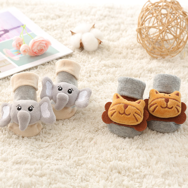 Infant anti-slip socks with fun bear design, cozy cotton baby apparel for everyday wear and play.