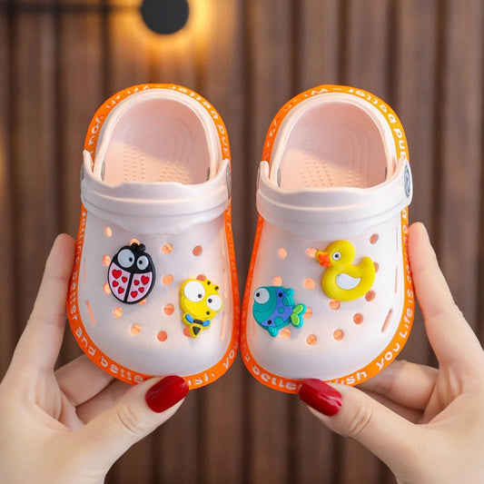 Adorable yellow duck children's anti-slip summer slippers with back strap for toddlers, PVC material.
