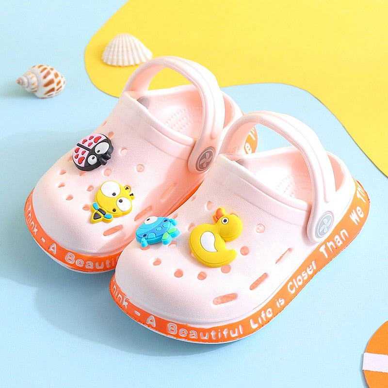 Green frog cartoon anti-slip summer slippers with back strap for active toddlers, comfortable PVC.