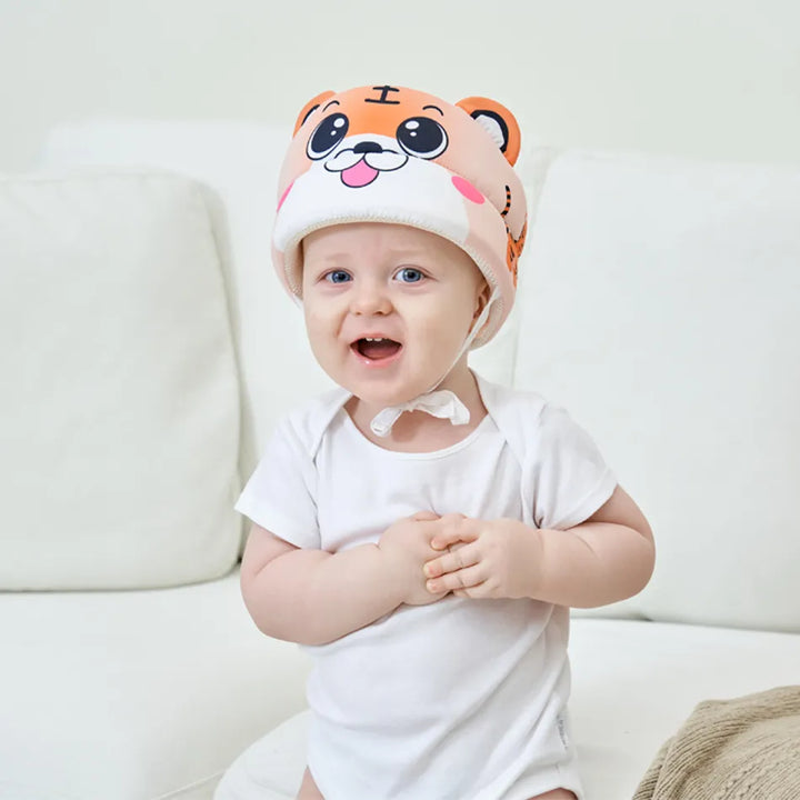 Lightweight toddler safety helmet, animal design, perfect for active babies