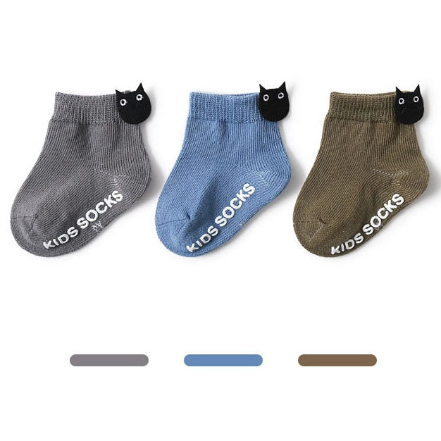Toddler anti-slip cotton grip socks in blue, perfect for play and preventing slips on smooth floors