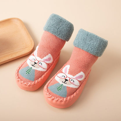 Soft cotton baby socks with star patterns and non-slip grips for toddlers