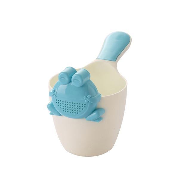 Parent gently rinsing baby's hair with a blue shampoo rinse cup, promoting tear-free bath time