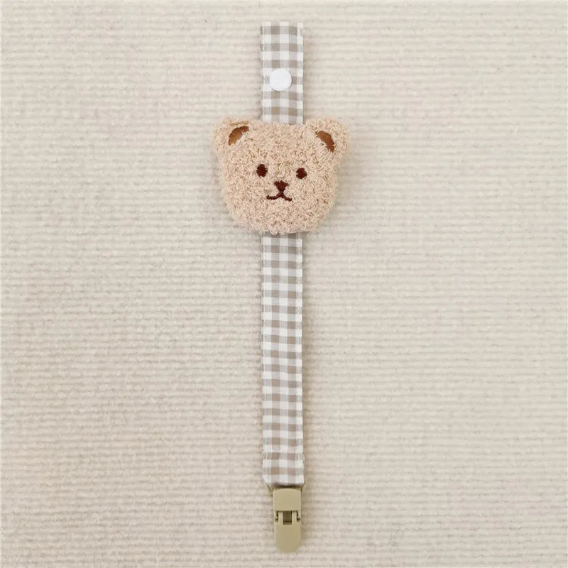 Reliable bear pacifier holder, prevents lost soothers and teether toys