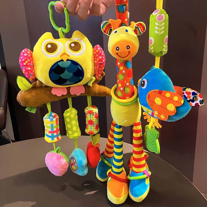 Musical Crib Mobile Pendant featuring soft plush animals, a perfect baby gift set for infants