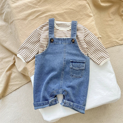 Cute baby outfit featuring adjustable suspender trousers, perfect for playtime