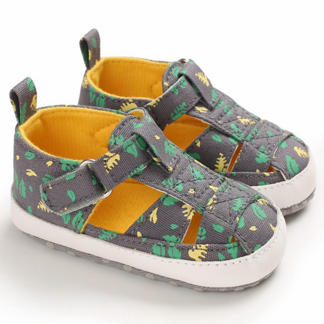 Stylish baby boy printed canvas sandals, soft sole for comfort, perfect for warm weather