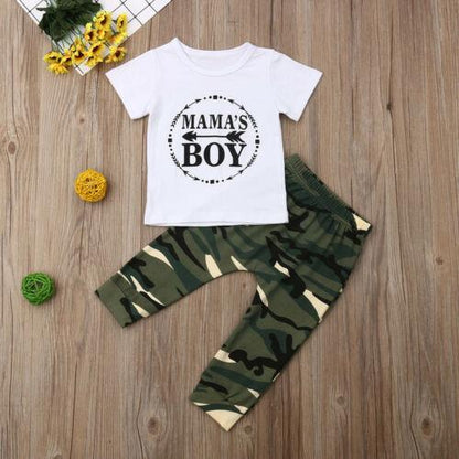 Boy clothes set: Essential white t-shirt and modern camouflage cargo pants for infants.