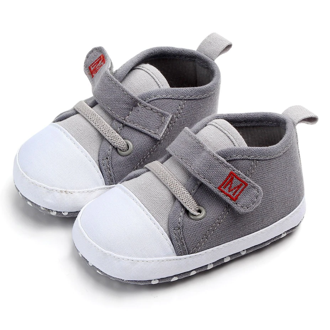 Infant boy's comfortable tri-color soft sole sneaker shoes, ideal for first walking