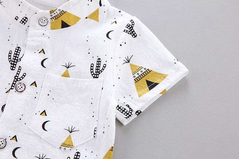Infant short sleeve cotton set with unique pyramid design, great for active babies