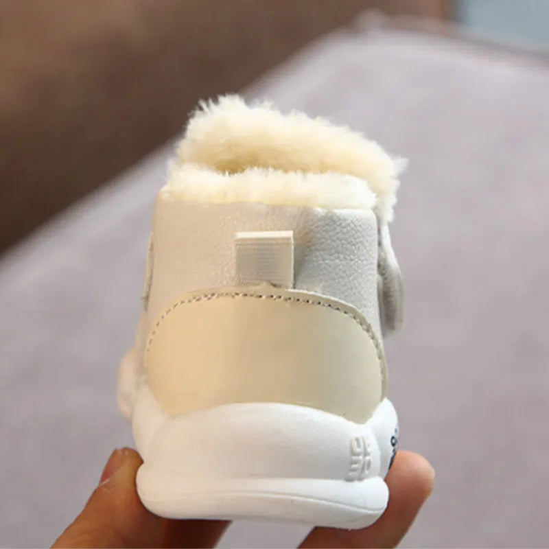 Warm baby shoes for first steps, boys and girls, with hook and loop fastening