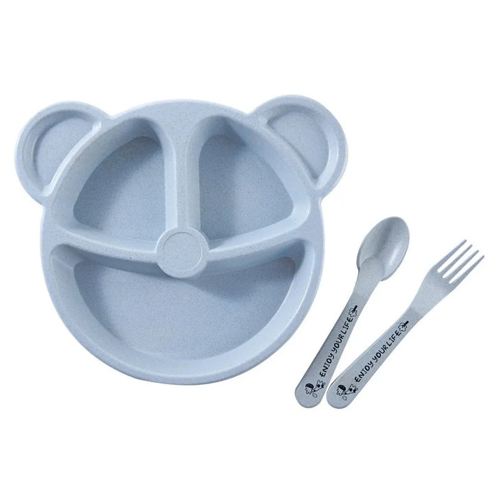 First meal success with this BPA-free baby cartoon bear dinnerware set. Wheat straw children's feeding.