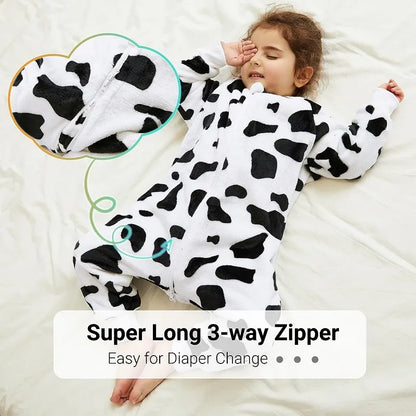 Unisex baby flannel sleeping bag with charming cartoon faces, ideal for winter