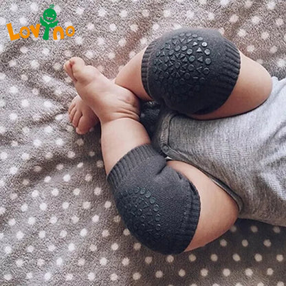 Baby crawling knee pads, soft cotton for infant knee protection, gray color.